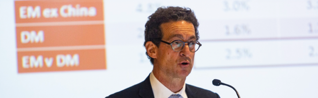 Alexis de Mones, de Ashmore, en entrevista con El Mercurio