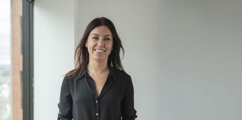 Claudia Álvarez, gerente general de LarrainVial Colombia.
