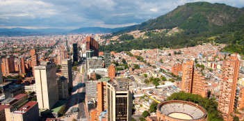 Análisis del mercado colombiano tras el primer año de Gustavo Petro