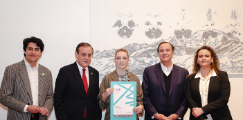 Premio MAVI UC LarrainVIal